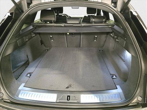 New 2026 Land Rover Range Rover Velar S AWD/4WD image 12