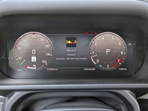 Used 2025 Land Rover Defender 110 S AWD/4WD image 14