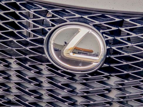 Used 2025 Lexus IS 350 F Sport image 3