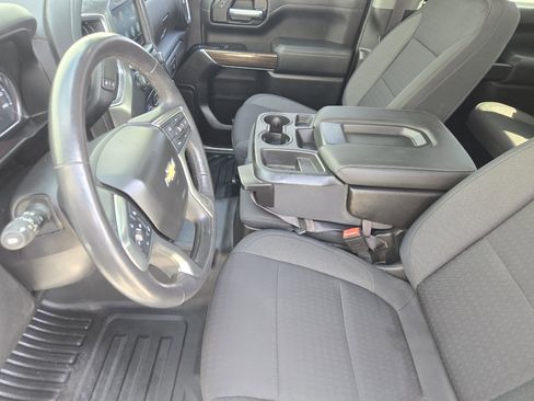 Used 2020 Chevrolet Silverado 1500 LT w/ Convenience Package image 15