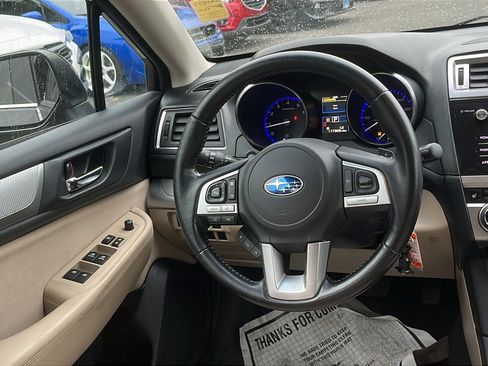 Used 2016 Subaru Outback 2.5i Premium image 23