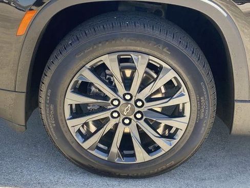 Used 2024 Chevrolet Traverse RS w/ LPO, Floor Liner Package FWD image 20