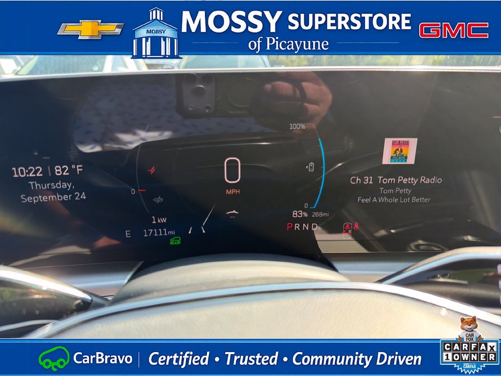 Certified 2025 Cadillac Lyriq Luxury AWD/4WD image 19