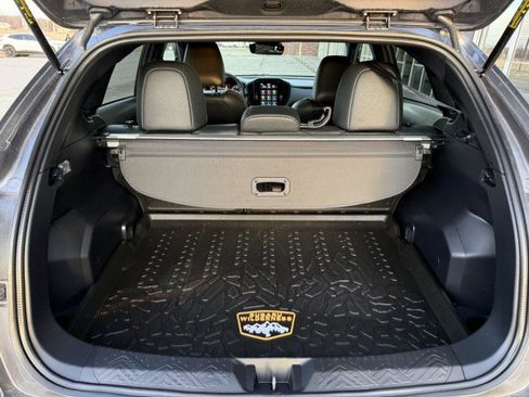 Used 2025 Subaru Crosstrek 2.5i Wilderness w/ Wilderness Package image 13