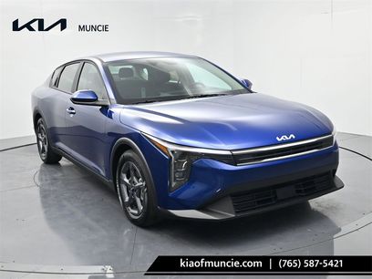 New 2025 Kia K4 LXS