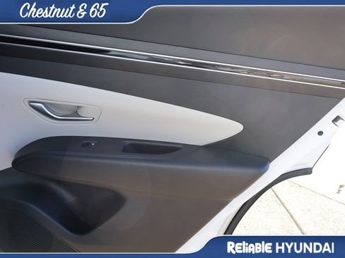 Certified 2024 Hyundai Tucson SEL FWD image 11