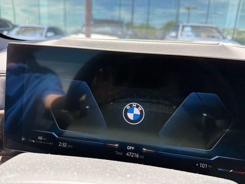 Used 2024 BMW X5 xDrive40i w/ Premium Package AWD/4WD image 9