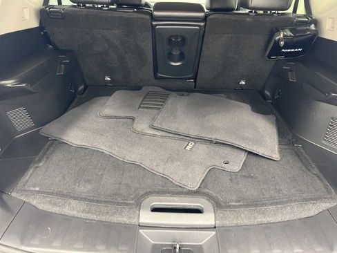 Used 2019 Nissan Rogue SL image 9