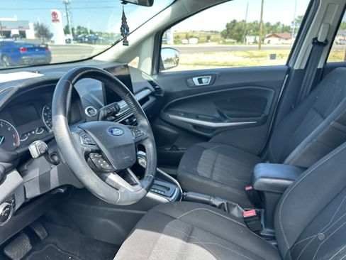 Used 2019 Ford EcoSport SE w/ SE Convenience Package FWD image 9