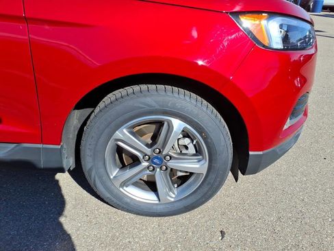 Certified 2022 Ford Edge SEL w/ Convenience Package image 5