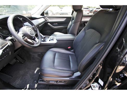 Certified 2026 MAZDA CX-90 3.3 Turbo w/ Preferred Package AWD/4WD image 11