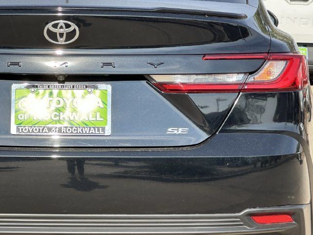 Used 2025 Toyota Camry SE w/ Convenience Package FWD image 6