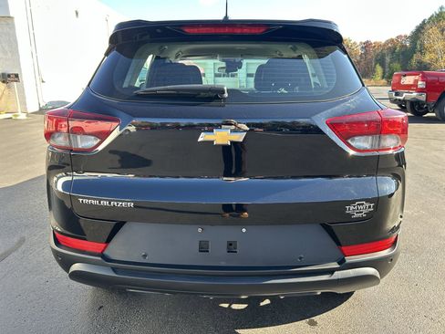 Used 2023 Chevrolet TrailBlazer LS image 25