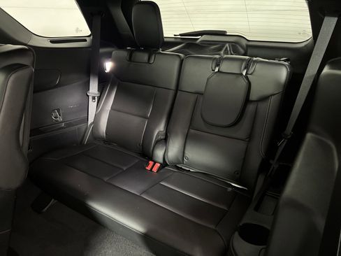 Used 2022 Ford Explorer ST w/ Equipment Group 401A image 26