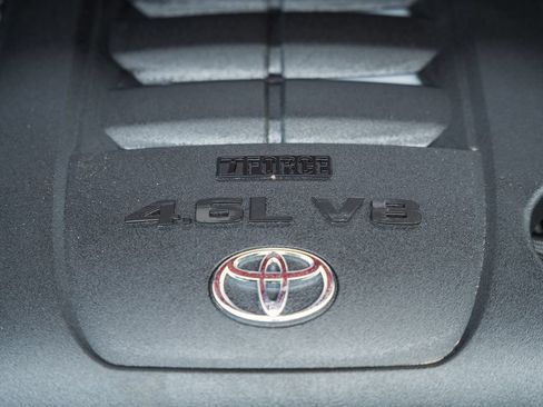 Used 2019 Toyota Tundra SR AWD/4WD image 15