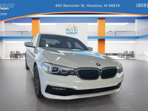 Used 2018 BMW 530e RWD image 11