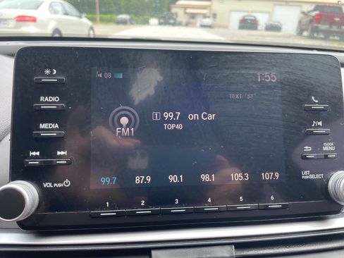 Used 2018 Honda Accord LX image 27
