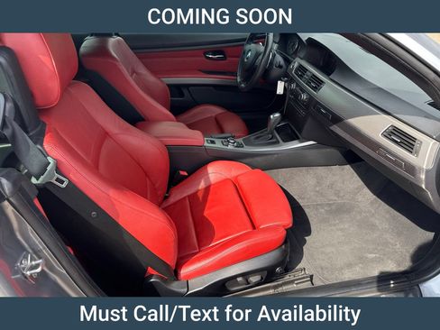 Used 2012 BMW 335i Convertible RWD image 11