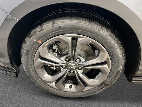New 2026 Honda Accord EX-L image 11
