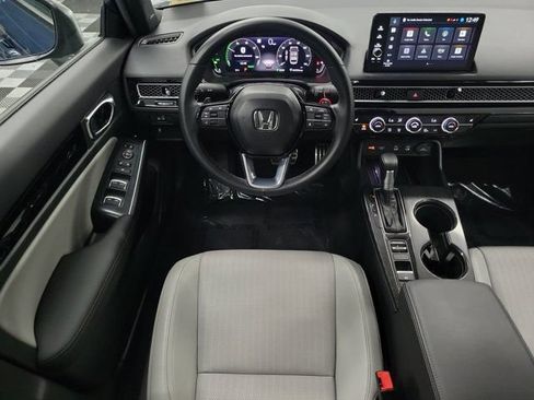 Used 2025 Honda Civic Sport image 16