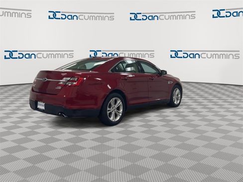 Used 2013 Ford Taurus SEL image 8