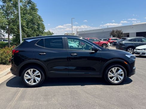 Used 2025 Buick Encore GX Preferred AWD/4WD image 7