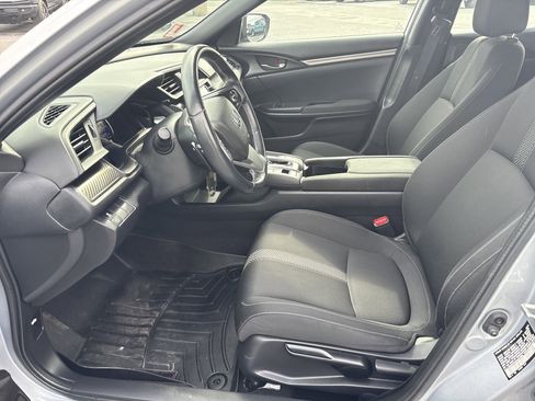 Used 2018 Honda Civic Sport image 17