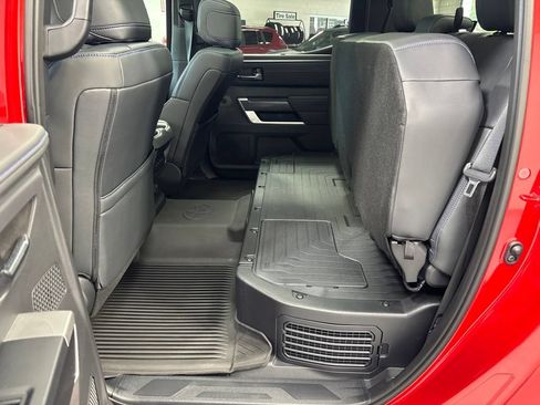Used 2025 Toyota Tundra Platinum AWD/4WD image 62