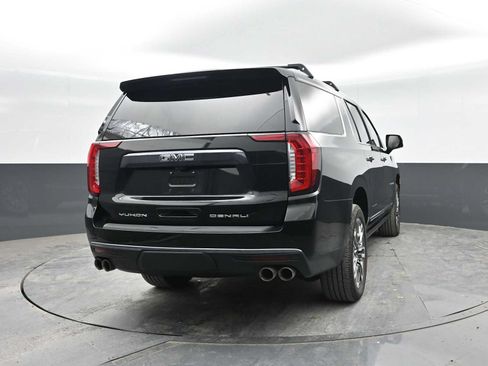 Used 2023 GMC Yukon XL Denali Ultimate AWD/4WD image 10