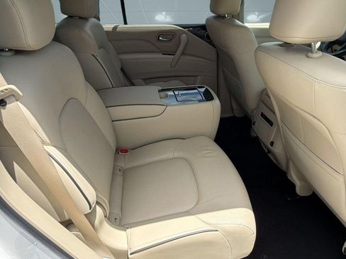 Used 2021 INFINITI QX80 Luxe w/ All-Season Package RWD image 27