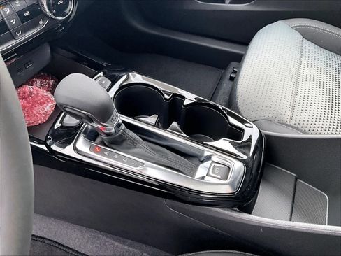 New 2026 Chevrolet Trax LT w/ LT Convenience Package FWD image 14