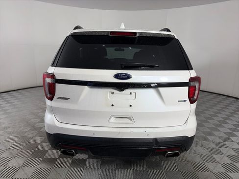 Used 2017 Ford Explorer Sport w/ Equipment Group 401A AWD/4WD image 6