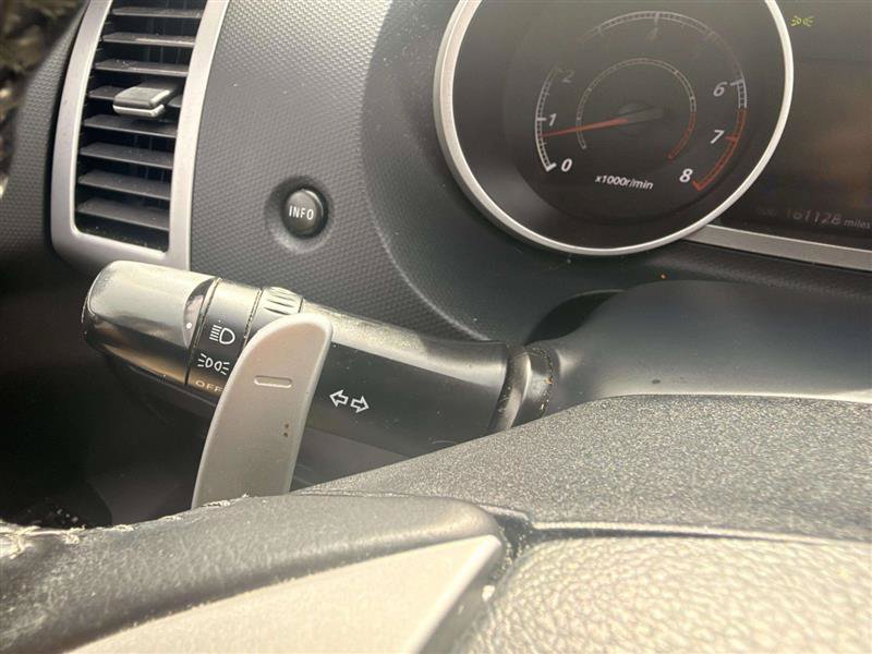 Used 2010 Mitsubishi Outlander SE FWD image 31
