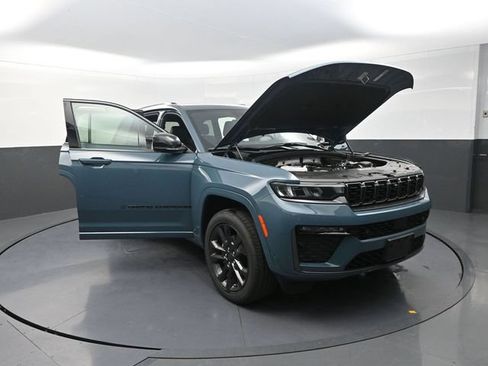 New 2026 Jeep Grand Cherokee Limited AWD/4WD image 29