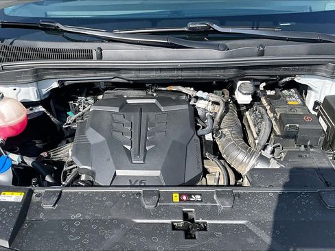 Used 2024 Kia Carnival SX Prestige FWD image 30
