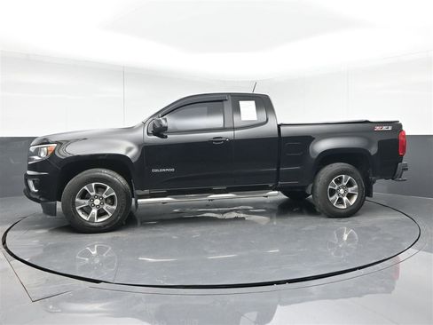Used 2015 Chevrolet Colorado Z71 image 8