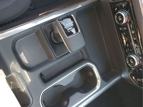 New 2026 GMC Sierra 1500 Elevation image 38