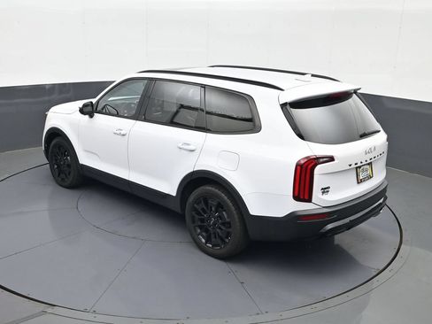 Used 2022 Kia Telluride EX w/ EX Premium Package AWD/4WD image 21
