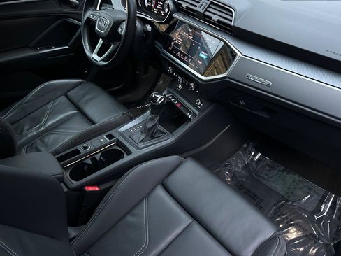 Certified 2023 Audi Q3 2.0T Premium image 15