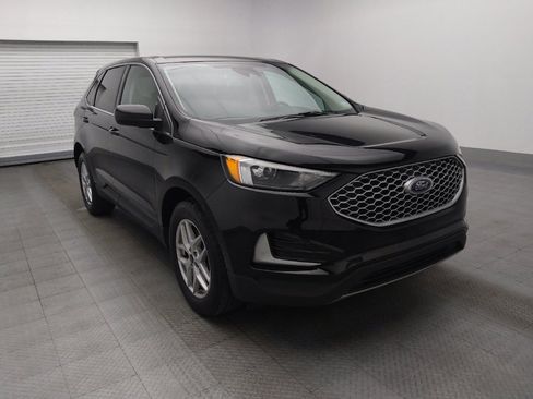 Used 2024 Ford Edge SEL image 13