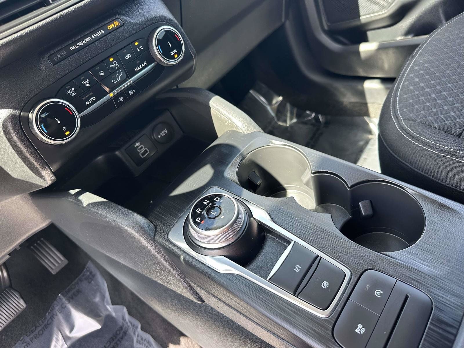 Certified 2025 Ford Escape Active AWD/4WD image 12