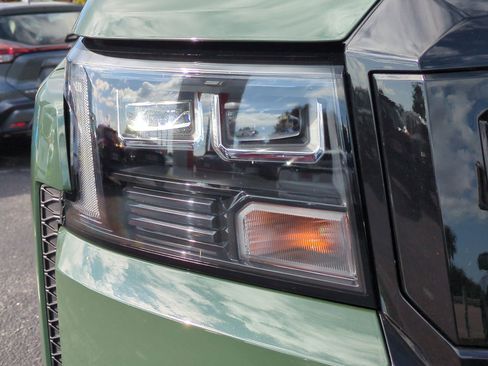 New 2026 Nissan Frontier SV image 10