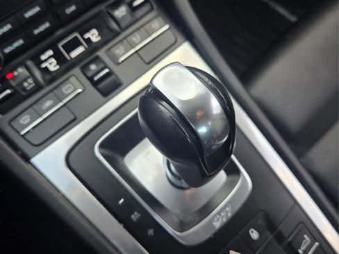 Used 2019 Porsche 911 Turbo image 25