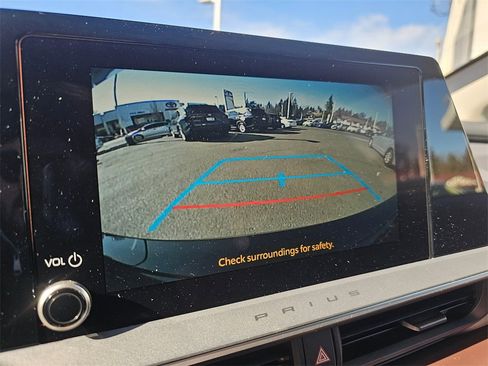 New 2026 Toyota Prius Plug-In Hybrid image 30