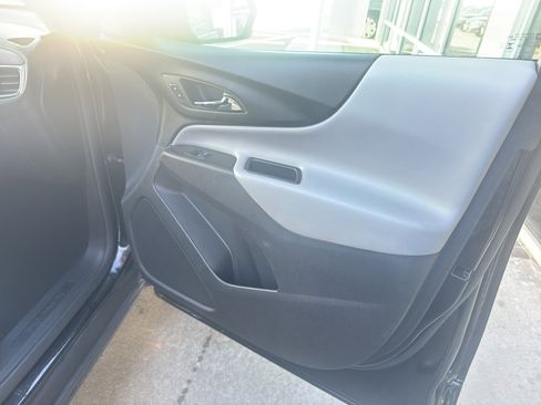 Used 2024 Chevrolet Equinox LT image 21