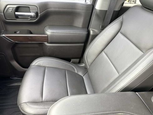 Used 2020 GMC Sierra 1500 SLT RWD image 20