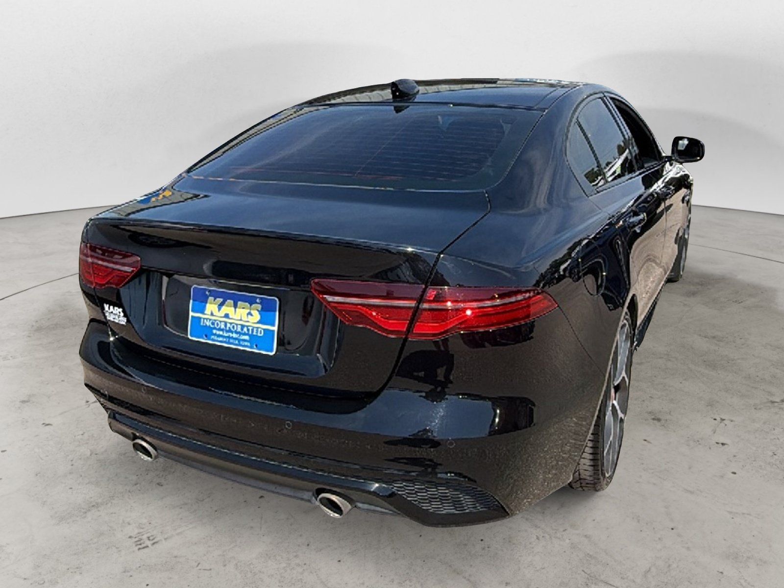 Used 2020 Jaguar XE R-Dynamic S AWD/4WD image 6