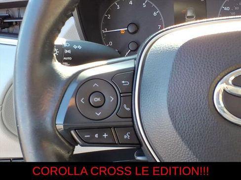 Used 2023 Toyota Corolla Cross LE w/ Moonroof Package AWD/4WD image 20