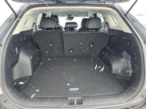 Used 2023 Kia Sportage EX image 8