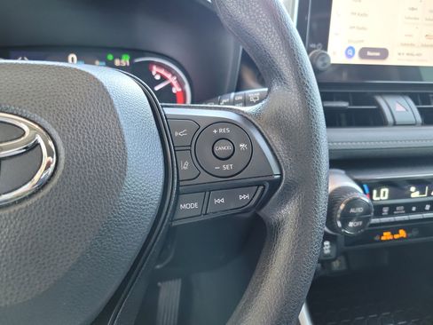 Certified 2023 Toyota RAV4 XLE w/ Convenience Package image 18